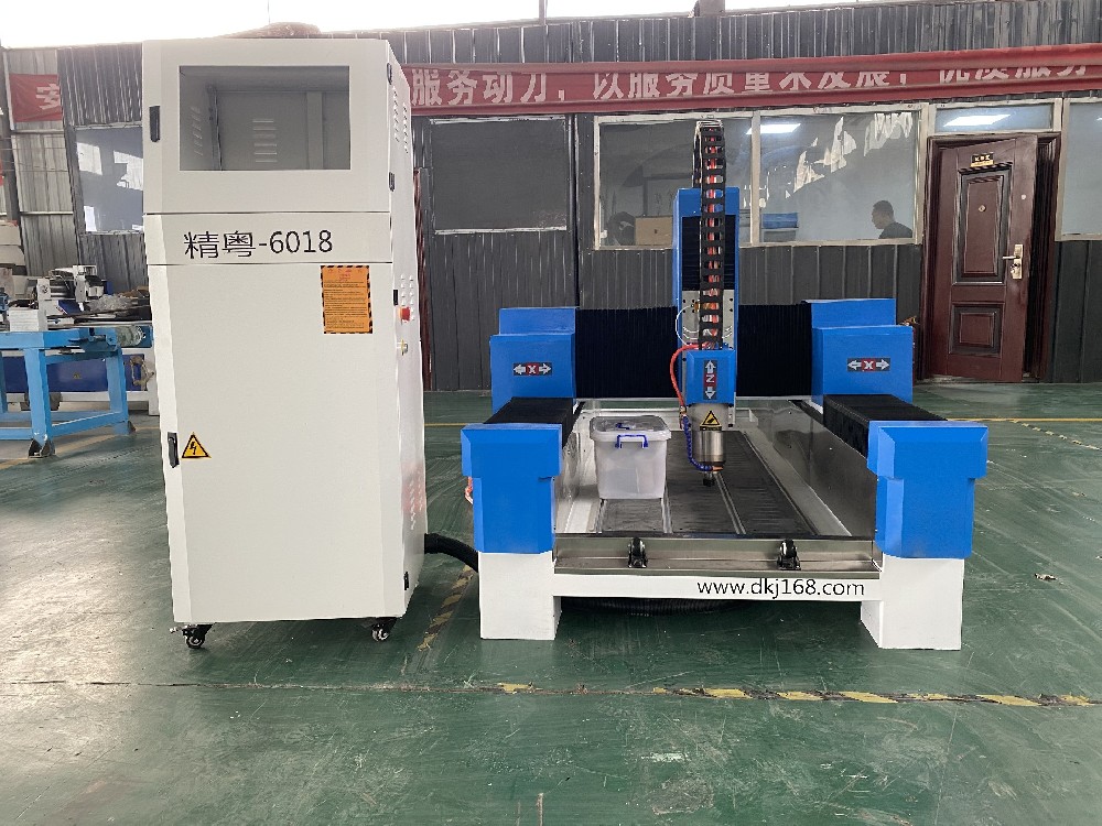 木工雕刻機(jī)的手柄控制系統(tǒng)和電腦控制系統(tǒng)的區(qū)別