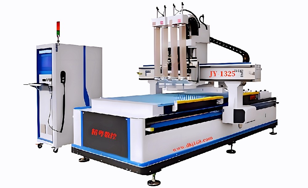 數(shù)控雕刻機(jī)的價(jià)格差異問(wèn)題