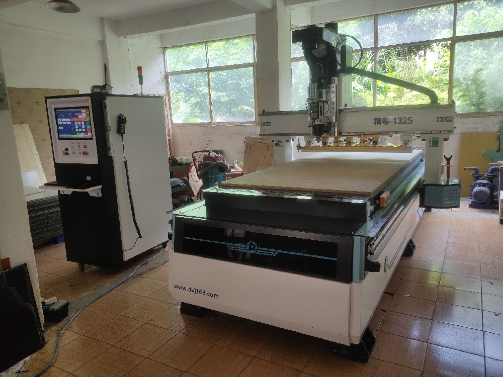 2025年春節(jié)放假通知